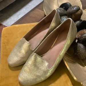 Fossil Gold loafers